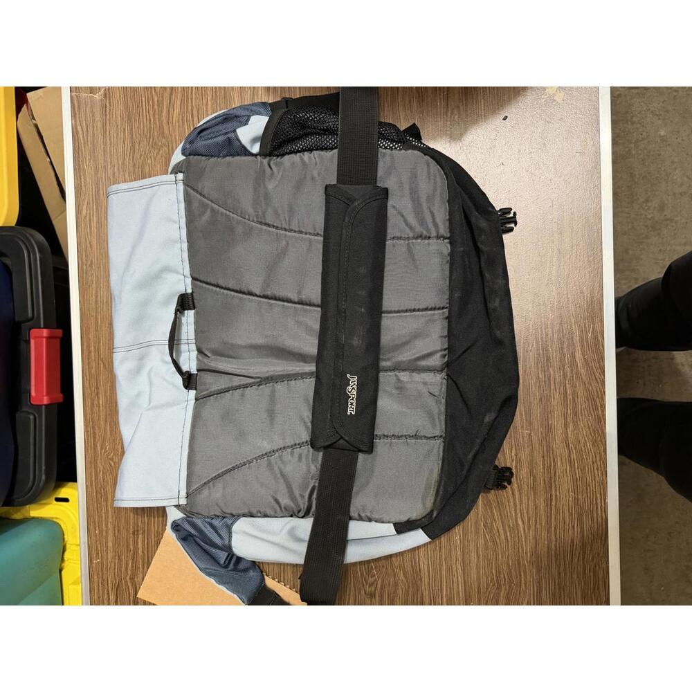 JanSport Messenger Shoulder Bag Gray Black Travel‎ Work School Laptop